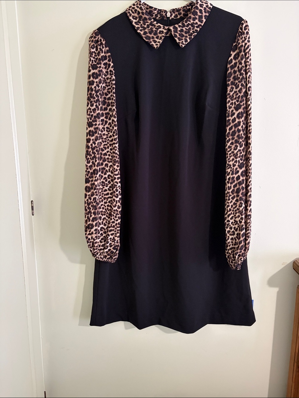 Tommy Hilfiger Black Shift Dress with Leopard-Print Collar & Sleeves